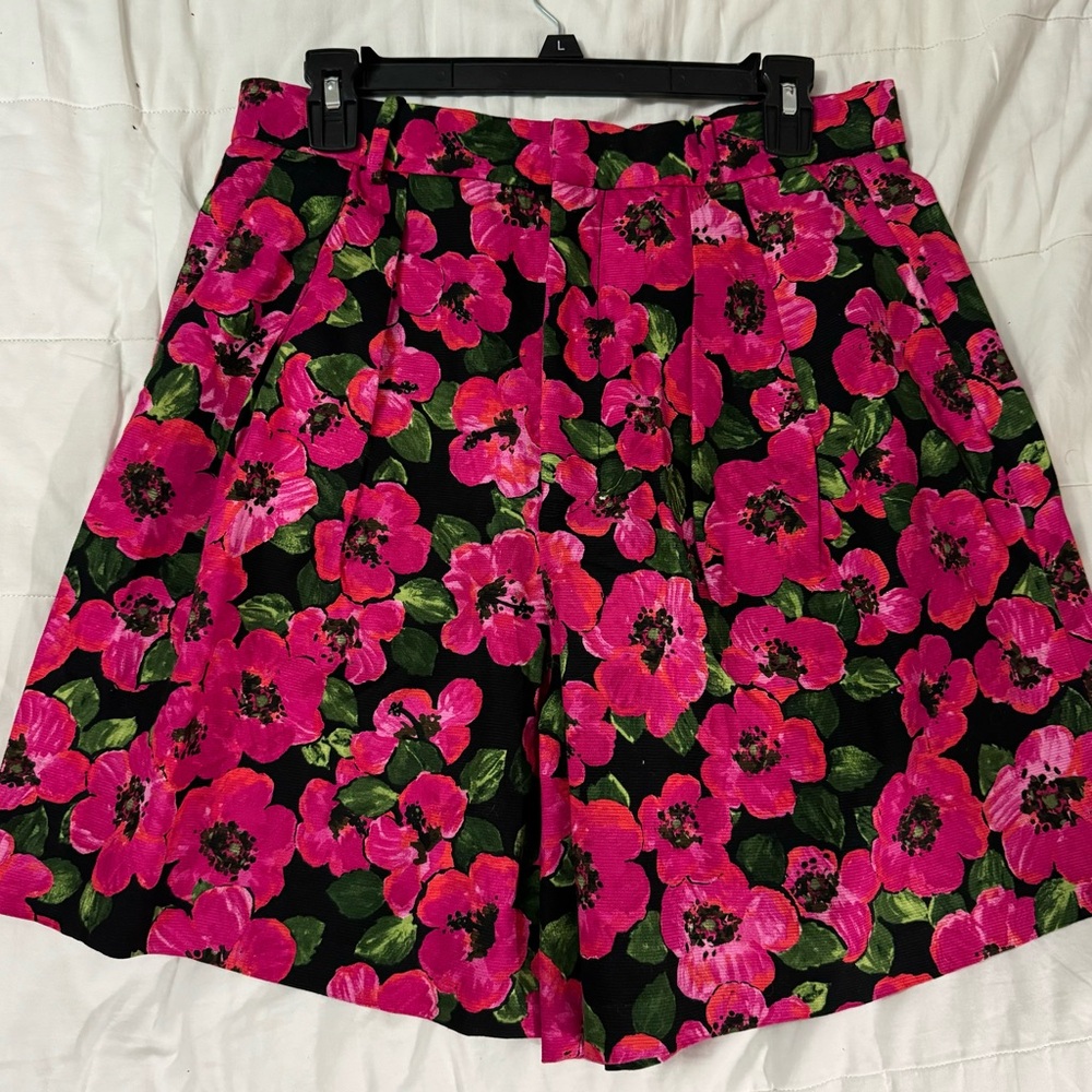 Zara floral Bermuda short size Large
